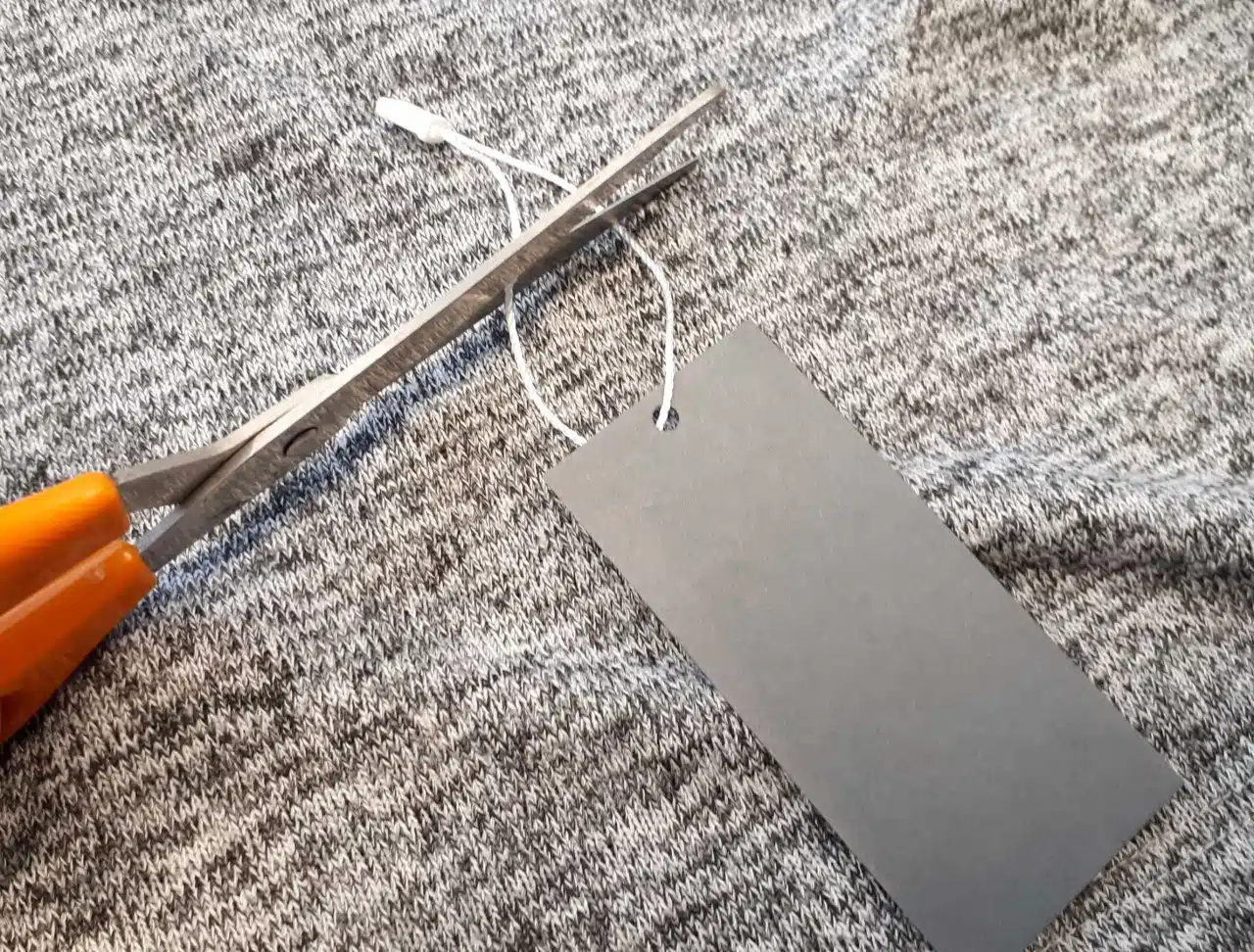 DUO wit klikboxen met zwart touwtje van 160mm lang - verpakt per 1000 stuks - Afbeelding 3