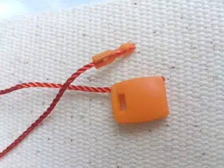 Oranje klikboxen met oranje touwtje van 160 mm lang - Per 1000 stuks - Afbeelding 2