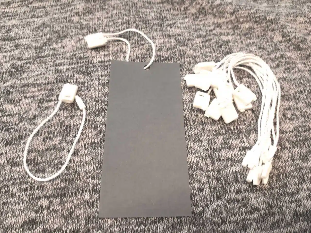 Klikboxen kort wit en touwtje wit 100 mm - Per 1000 stuks